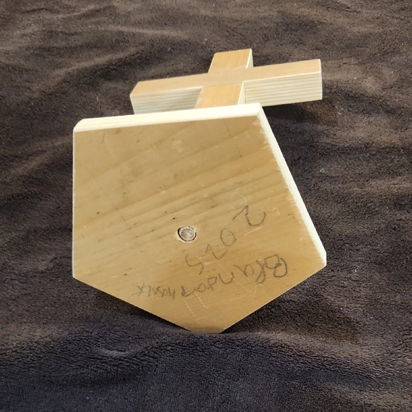 Wooden Cross Decor - Picture 4 of 4